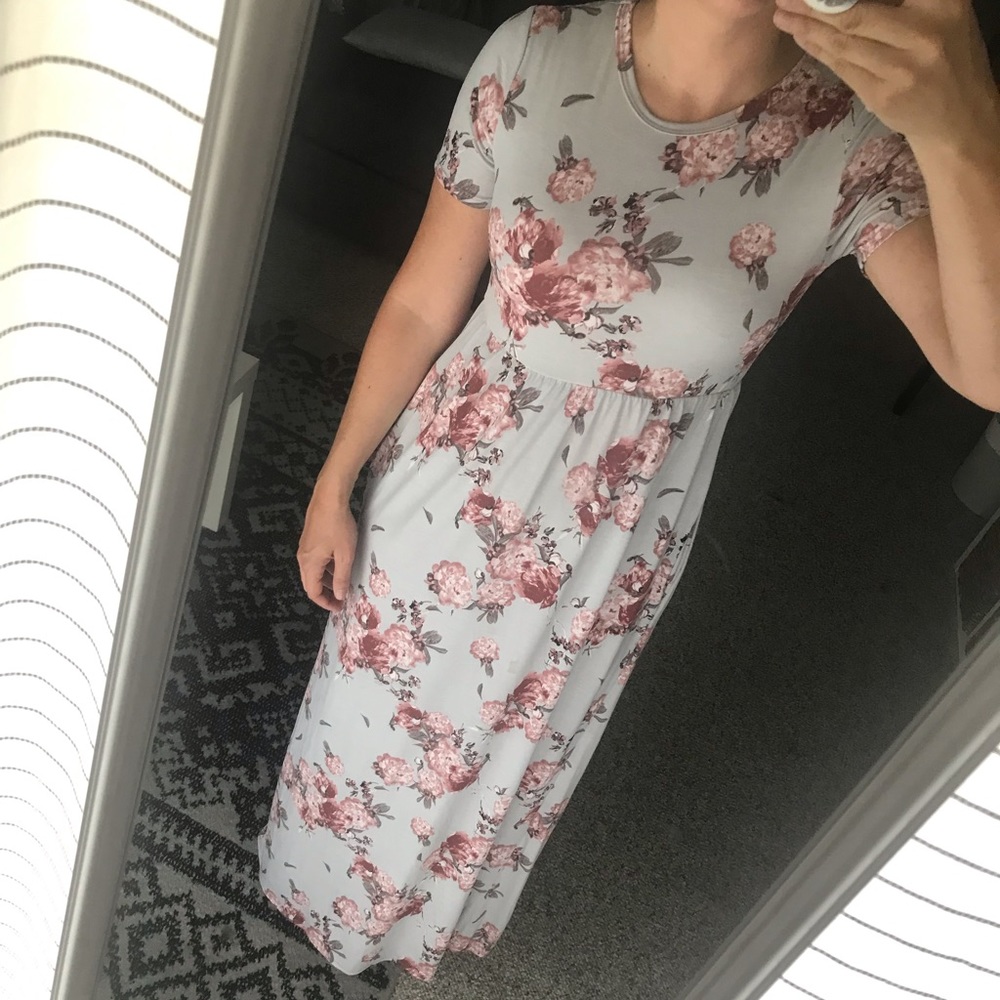 Vici Collection floral maxi dress